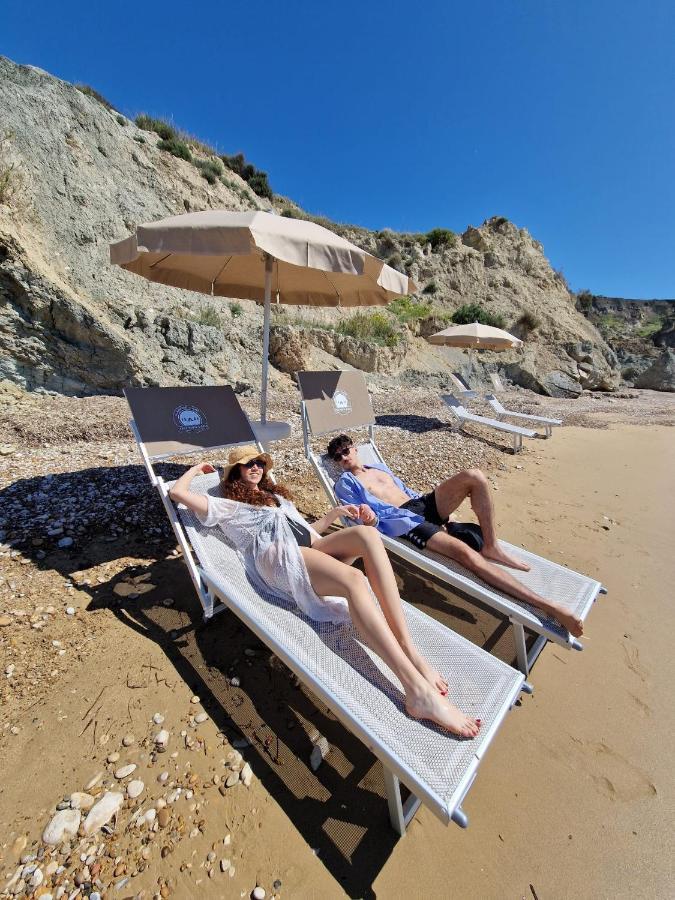 Tendu' Punta Bianca Glamping Camp Palma di Montechiaro Exterior foto